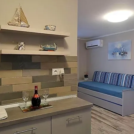 Amaranti Luxury Hotell Vrasna