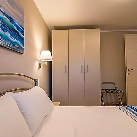 Amaranti Luxury Hotell 3*